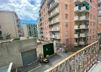 Appartamento Via Giuseppe Piantelli, Genova (zona Marassi) - foto 8