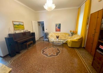 Apartment Via Giuseppe Piantelli, Genova (neighborhood Marassi) - photo 2