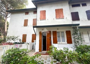 Quadrilocale Viale delle Betulle, Ravenna (zona Marina Romea) - foto 1