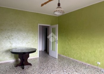 Three-room apartment Piazza 1° Maggio, Corbetta - photo 2