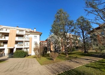 Box Piazzetta Caduti di Nassiriya, Corbetta - photo 9