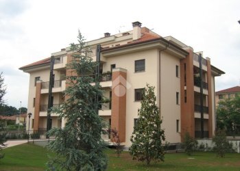 Box Piazzetta Caduti di Nassiriya, Corbetta - photo 10