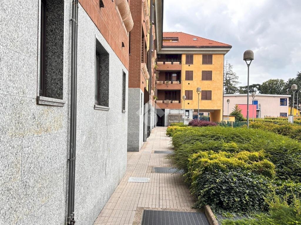 Trilocale Via Statuto, Rho - foto 1