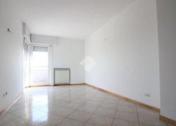 Two-room apartment Nona strada torre, Segrate - photo 5