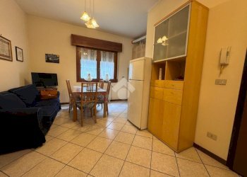 Three-room apartment Viale Barozzi, Modena (neighborhood San Faustino) - photo 2