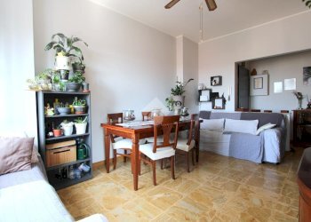 Three-room apartment Via Alessandro Manzoni, Bareggio - photo 3