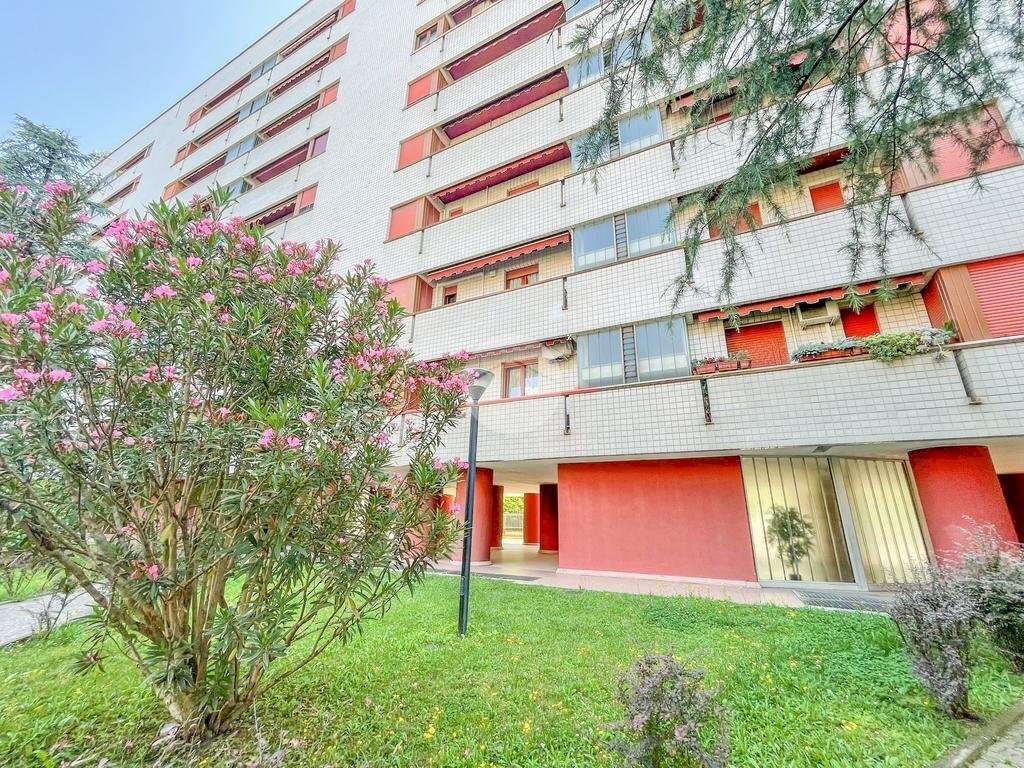Three-room apartment Via Mazzini, Cusano Milanino - photo 1