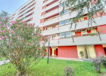 Three-room apartment Via Mazzini, Cusano Milanino - photo 1