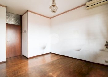 Three-room apartment Via Mazzini, Cusano Milanino - photo 28