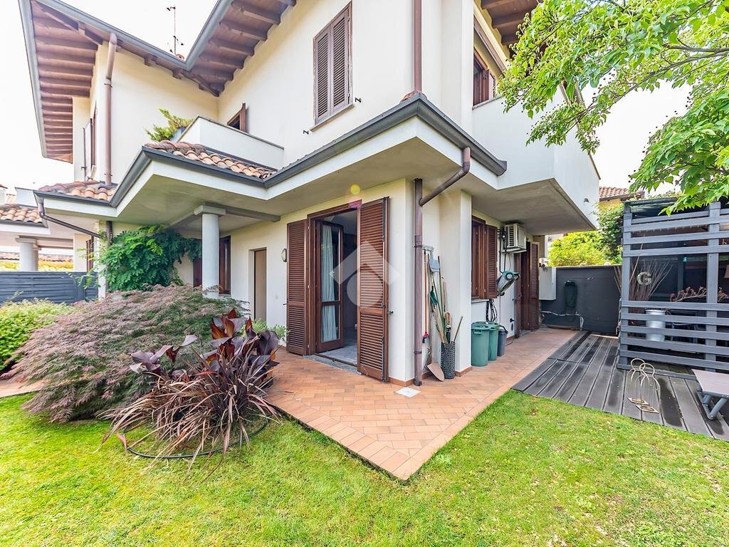 Porzione di casa Via Mallero, frazione Grancia, Lainate - foto 2