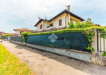 Porzione di casa Via Mallero, frazione Grancia, Lainate - foto 1