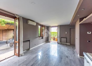 Porzione di casa Via Mallero, frazione Grancia, Lainate - foto 9