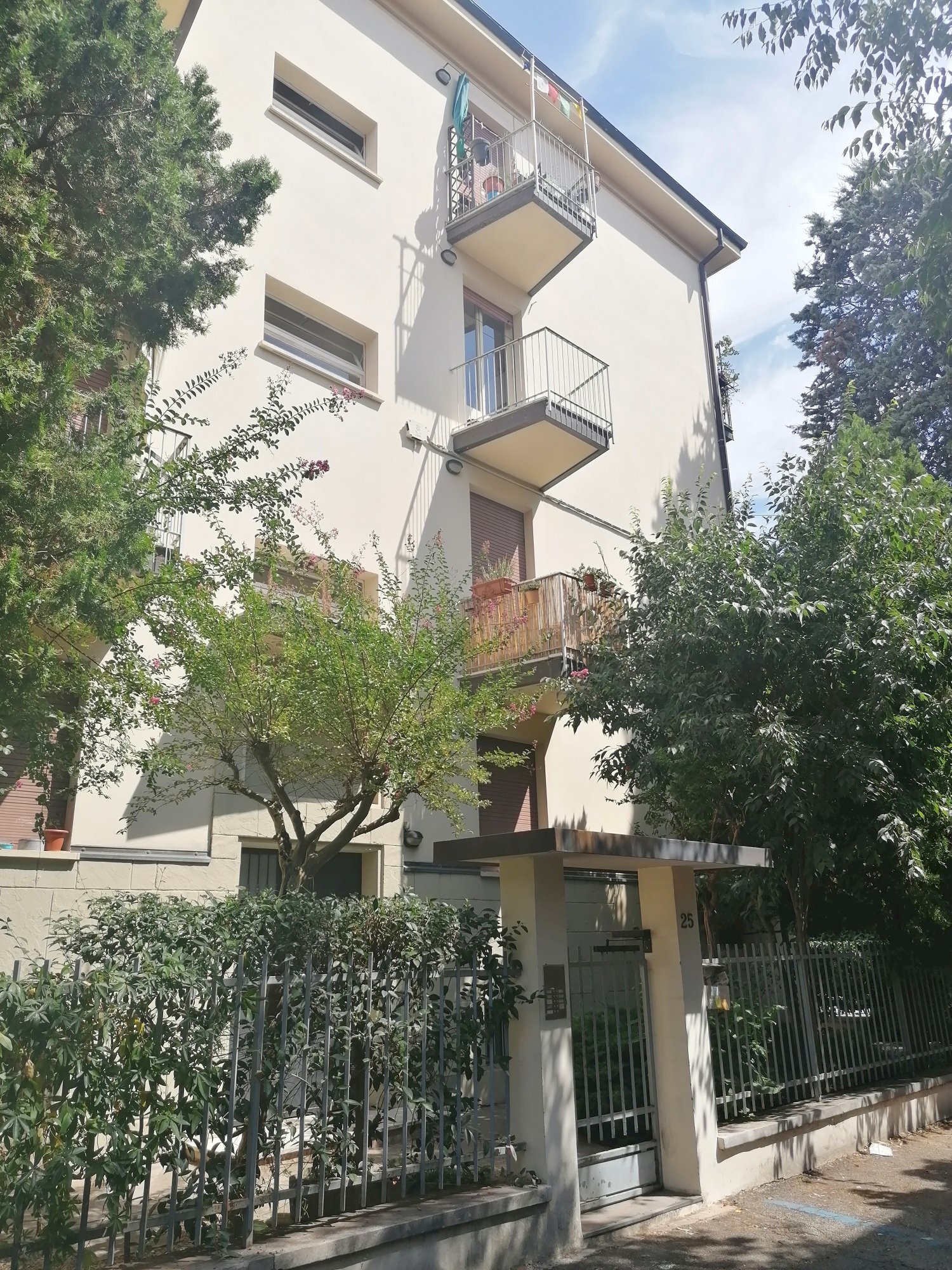 Quadrilocale via Carlo Zucchi, 25, Bologna (zona Costa Saragozza) - foto 1