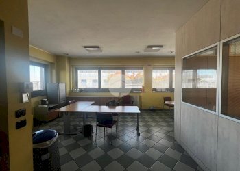 Capannone Via Caravaggio, Trinità - foto 9