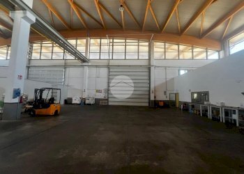 Capannone Via Caravaggio, Trinità - foto 24