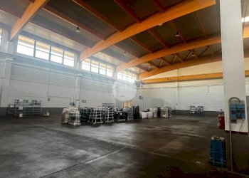 Capannone Via Caravaggio, Trinità - foto 26