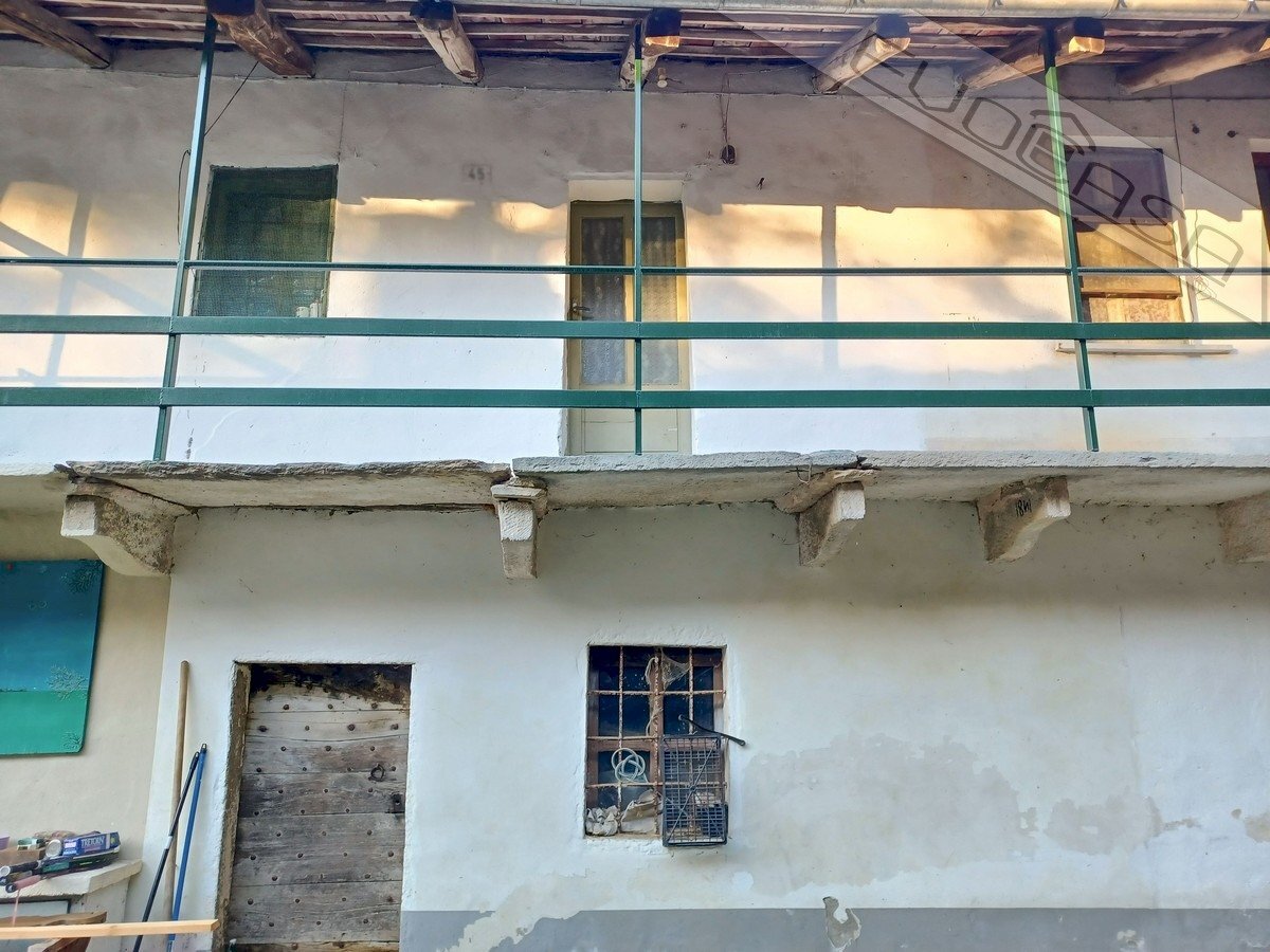 Rustic Via San Giuliano 16, Barge - photo 3