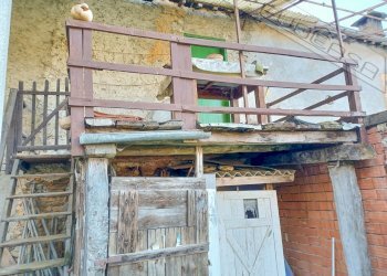 Rustic Via San Giuliano 16, Barge - photo 22