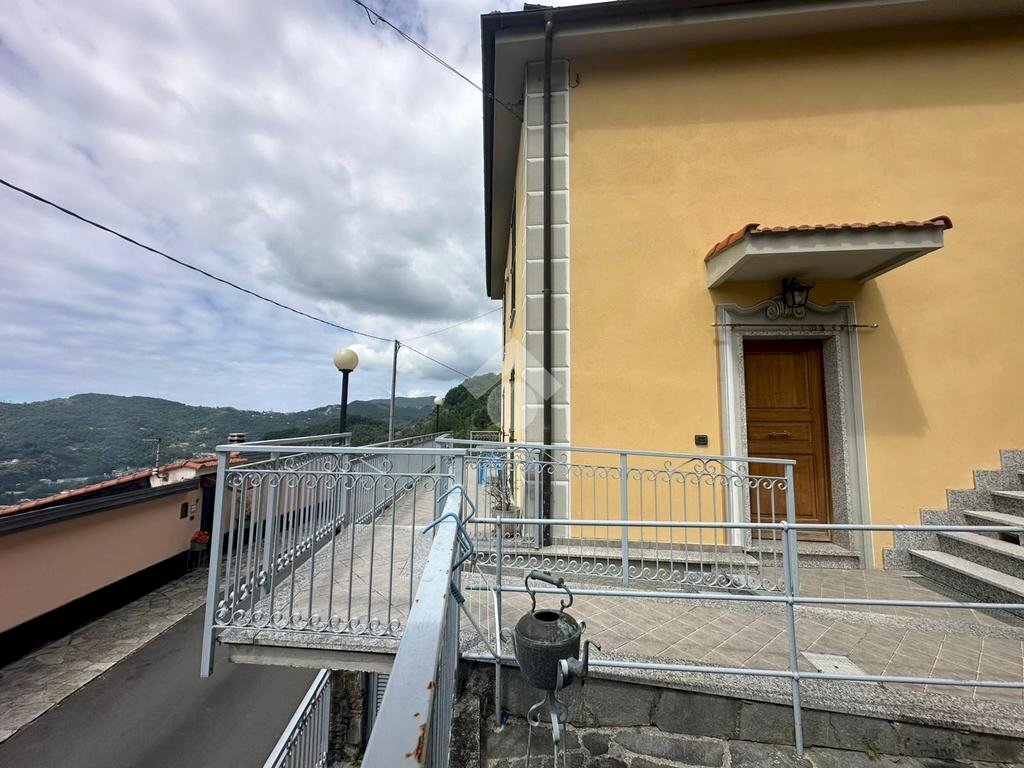 Villa Località Bernassa, Carasco - photo 3