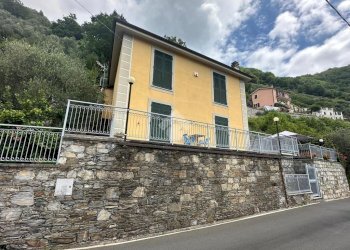 Villa Località Bernassa, Carasco - photo 1