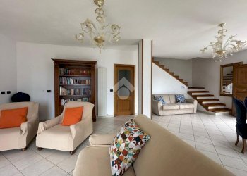 Villa Località Bernassa, Carasco - photo 17