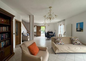 Villa Località Bernassa, Carasco - photo 19