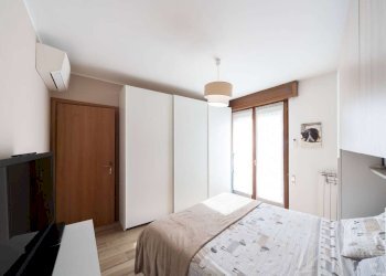 Two-room apartment Monza - photo 12