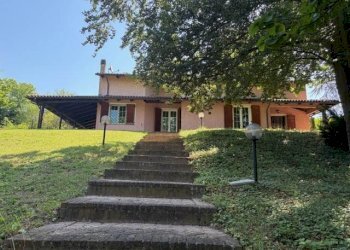 Villa Alessandria - photo 1
