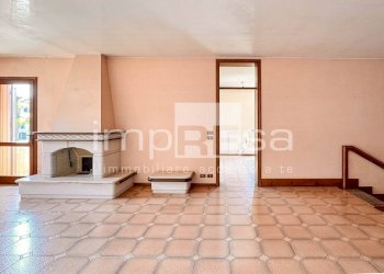 Foto 1 - Villa Via Roma
37, Mansuè - photo 1