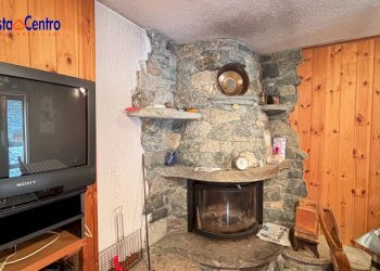 Foto 3 - Casa indipendente Frazione Sessina
 
5, Saint-Denis - foto 3