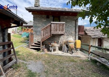 Foto 18 - Casa indipendente Frazione Sessina
 
5, Saint-Denis - foto 18