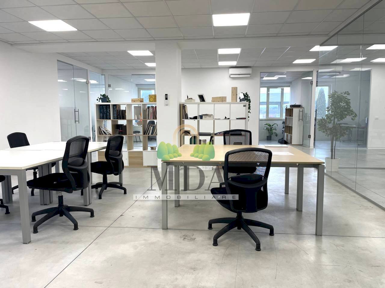 Foto 1 - Office via vibrata, Alba Adriatica - photo 1