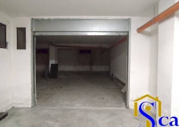 Foto 4 - Magazzino via fardella, Santa Maria Capua Vetere - foto 4