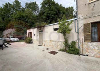 Foto 5 - Casa indipendente Via Montenero
 
38, Arpino - foto 5