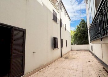 Foto 4 - Appartamento via Pisacane
 
6, Spinazzola - foto 4