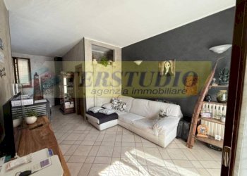 Foto 3 - Appartamento Via Trento
 
28, Capriate San Gervasio - foto 3