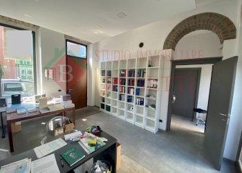 Foto 3 - Commercial Premises via Volturno, Busto Arsizio - photo 3