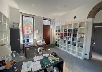 Foto 12 - Commercial Premises via Volturno, Busto Arsizio - photo 12