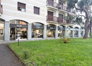 Foto 1 - Shop via lecco
4, Agrate Brianza - photo 1