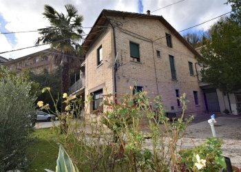 Foto 2 - Appartamento via john kennedy
4, Amandola - foto 2