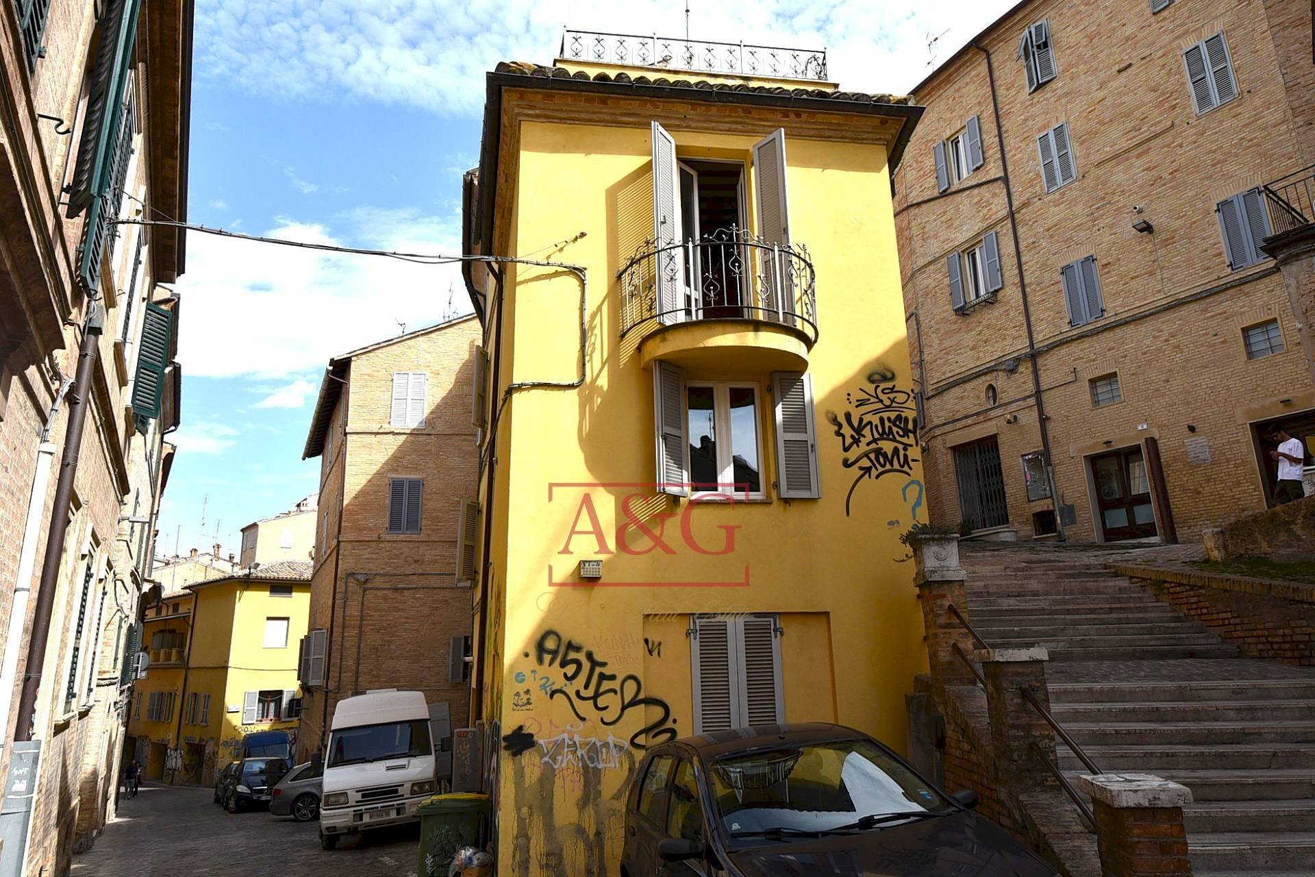 Foto 1 - Trilocale Piaggia Pompeo e Pietro Paolo Floriani, Macerata - foto 1