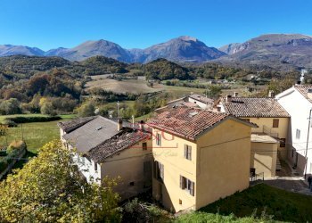 Foto 5 - Casa indipendente Via Villa Salvi, Amandola - foto 5