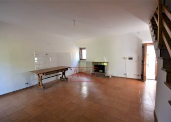 Foto 14 - Casa indipendente Via Villa Salvi, Amandola - foto 14