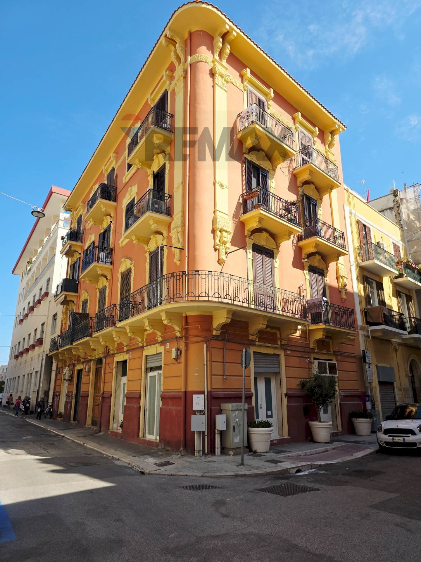 Edificio all\'aperto - Monolocale Via Nicolò Pisani
 
37, Bari - foto 1