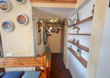 Hall / corridoio - Appartamento VIA PIRROTTA
 
3, Duno - foto 2