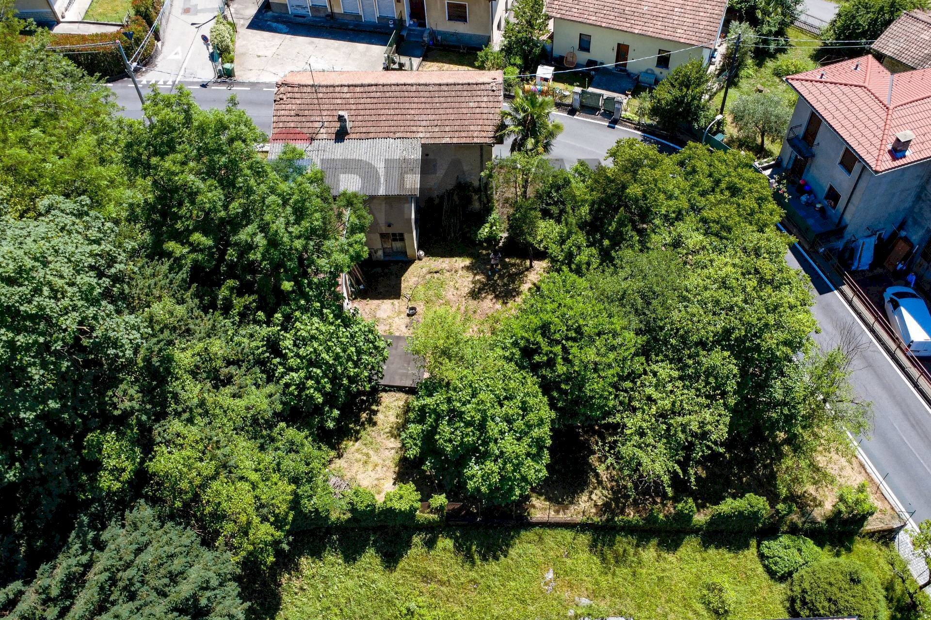 Giardino - Villa Via Sassonia
3, Ferrera di Varese - foto 3