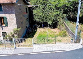 Giardino - Villa Via Sassonia
 
3, Ferrera di Varese - foto 4