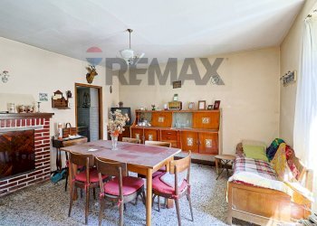 Sala da pranzo - Villa Via Sassonia
 
3, Ferrera di Varese - foto 7