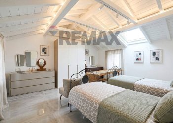 Camera / camera da letto - Villa Via Sassonia
 
3, Ferrera di Varese - foto 18