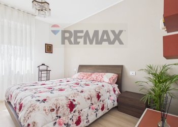 Camera / camera da letto - Four-room apartment Via Togliatti
 
57, Lacchiarella - photo 13